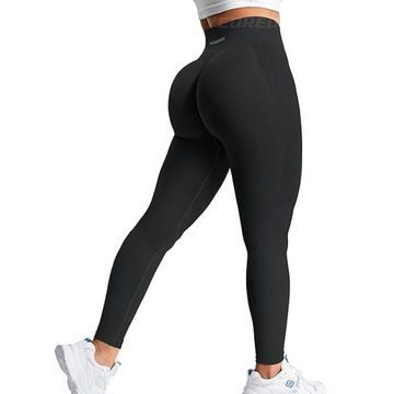 Curves in Motion: The Yoga Leggings Taking Over the Gym in 2025